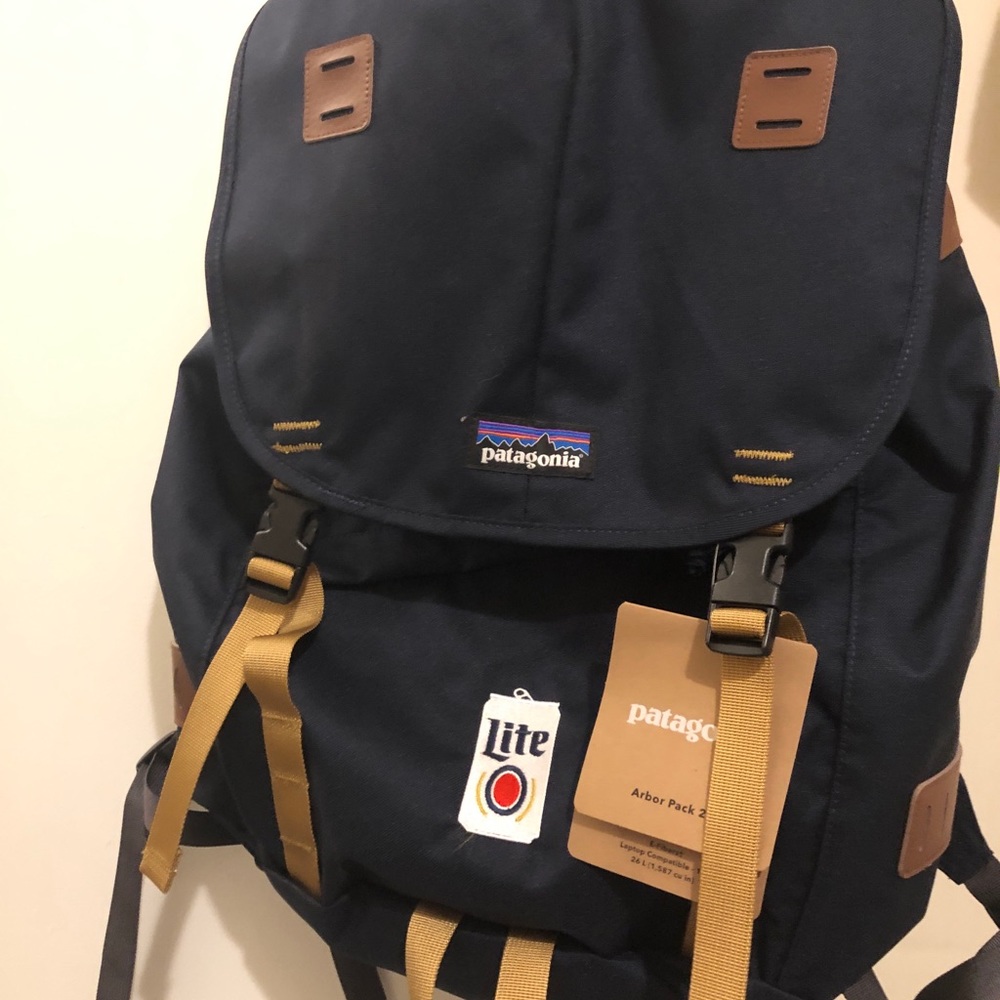 NWT Patagonia 26L Backpack